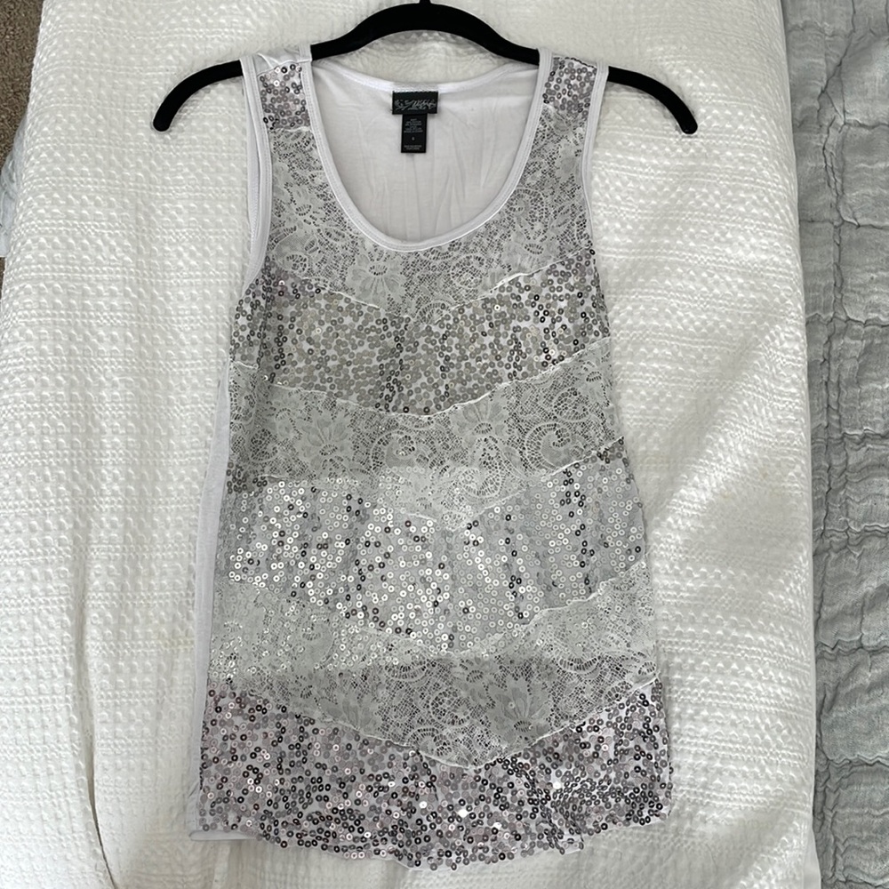 Women’s Small Tank